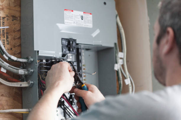 Best Circuit Breaker Installation and Repair  in Egon City, OR